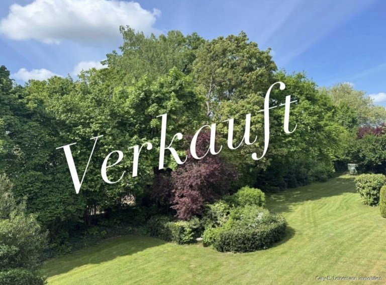Verkauft Burgwedel Etagenwohnung Komplett sanierungsbed�rftig3-Zimmerwohnung mit 2 BalkonenGro�burgwedel - zentral aber ruhig