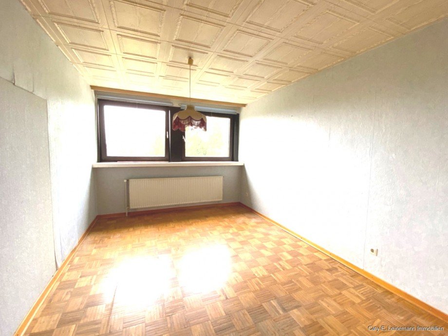 OG Schlafzimmer Reihenmittelhaus Burgwedel / Wettmar