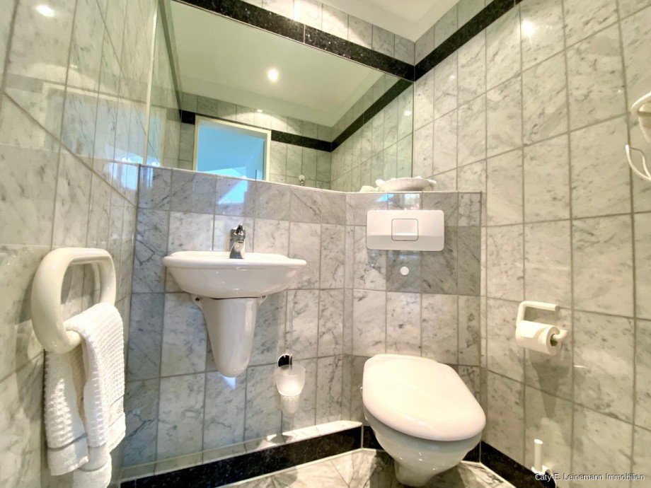 G�ste-WC Etagenwohnung Hannover / Isernhagen-S�d