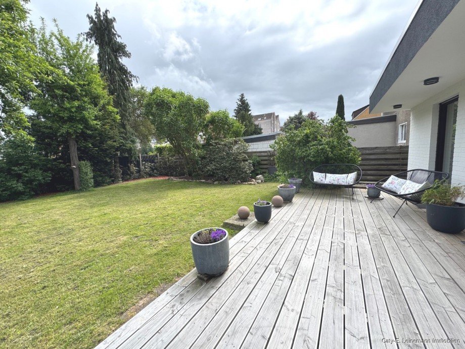Impression Terrasse/ Garten Einfamilienhaus Lehrte