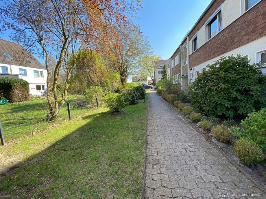 Hauseingangsseite Erdgeschosswohnung Burgwedel / Gro�burgwedel