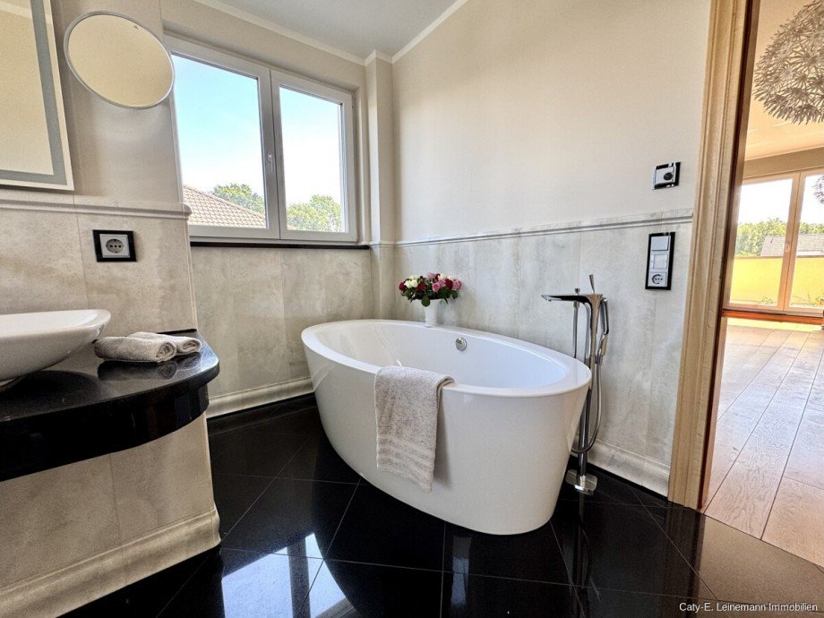 OG Masterbad en suite Einfamilienhaus Garbsen / Berenbostel