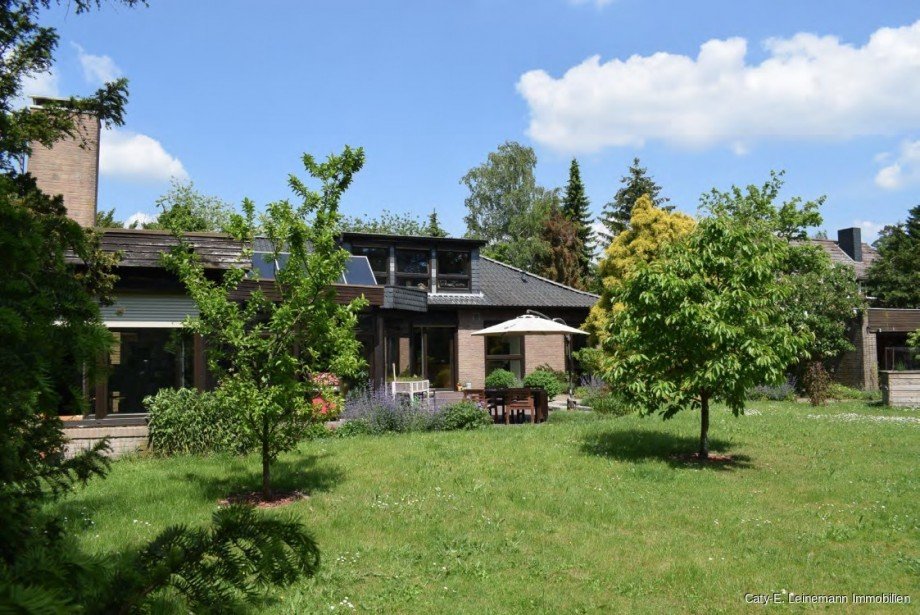 Gartenansicht Einfamilienhaus Burgwedel / Lahberg