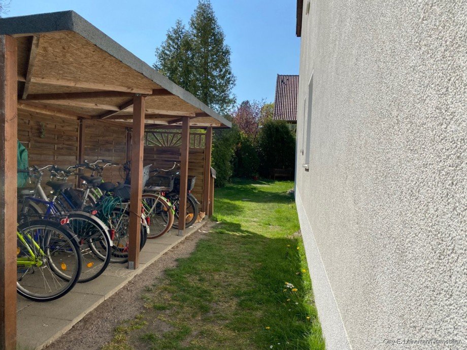 Fahrradplatz Erdgeschosswohnung Burgwedel / Gro�burgwedel