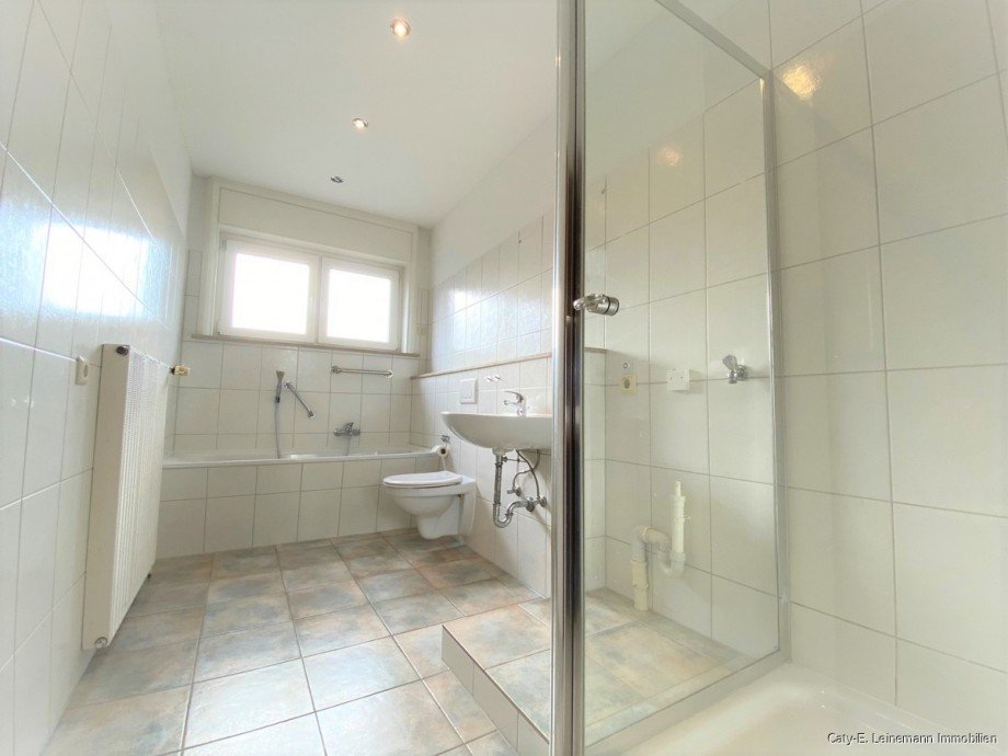 Badezimmer Erdgeschosswohnung Burgwedel