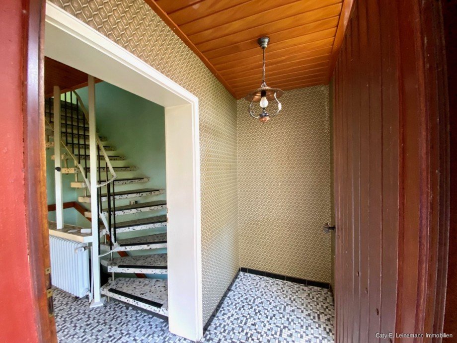 EG Hauseingang mit Garderobe Reihenmittelhaus Burgwedel / Wettmar