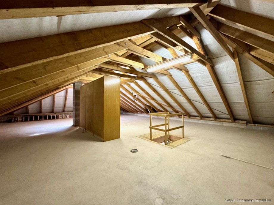 Ausbaureserve im Dachgeschoss Einfamilienhaus Burgwedel / Kleinburgwedel
