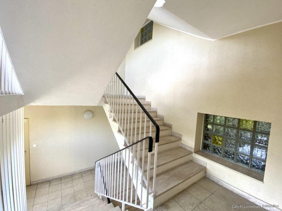 Treppenhaus Etagenwohnung Hannover / Bothfeld