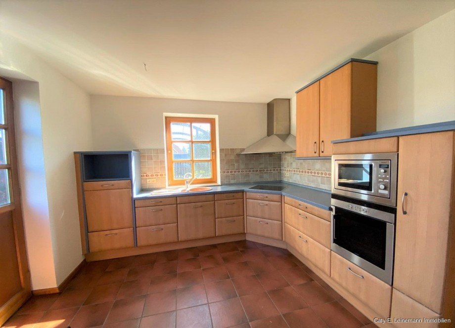 EG K�che mit Zugang zur Terrasse Einfamilienhaus Burgwedel / Engensen
