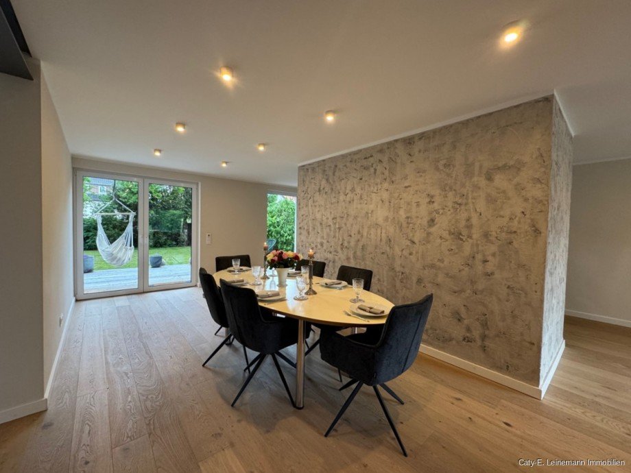 IEG Esszimmer Einfamilienhaus Lehrte
