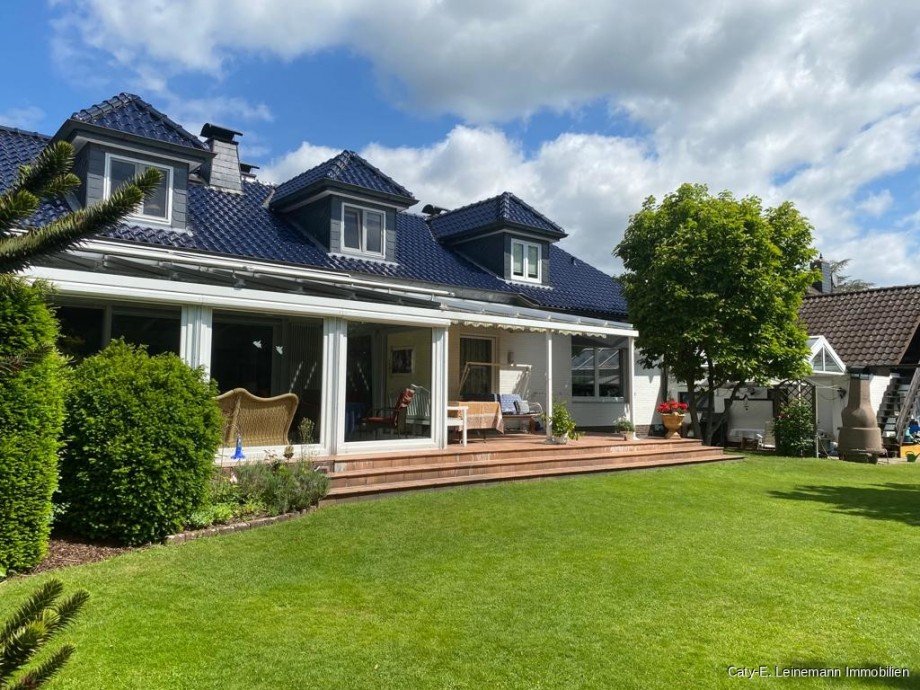 Ansicht Garten Einfamilienhaus Burgwedel / Wettmar