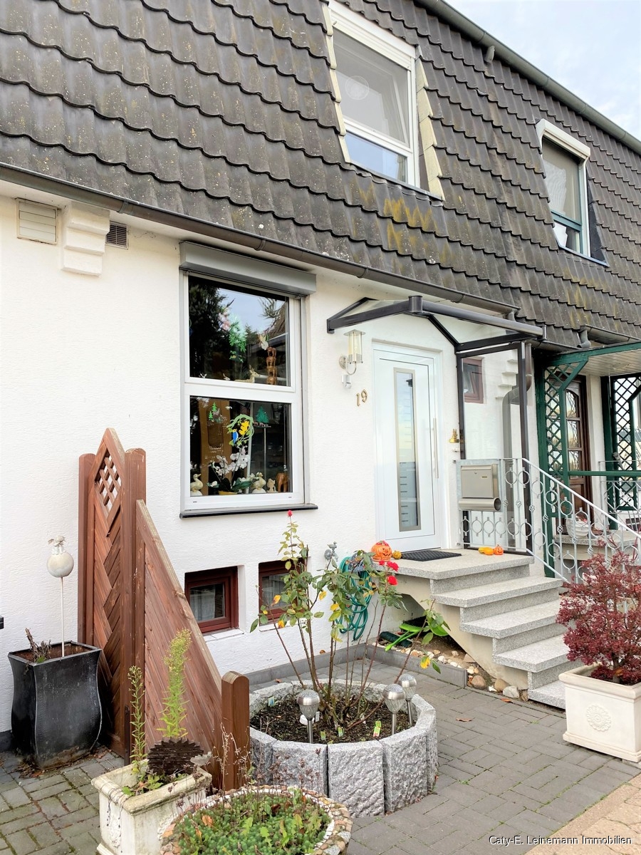 Front Reihenmittelhaus Pattensen / H�pede