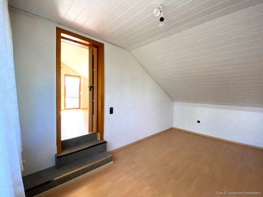 OG Zimmer 3 Doppelhaush�lfte Burgwedel / Wettmar