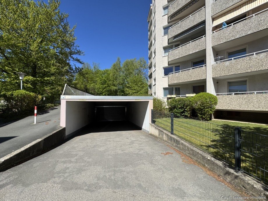 Zufahrt Tiefgarage Etagenwohnung Hannover Buchholz