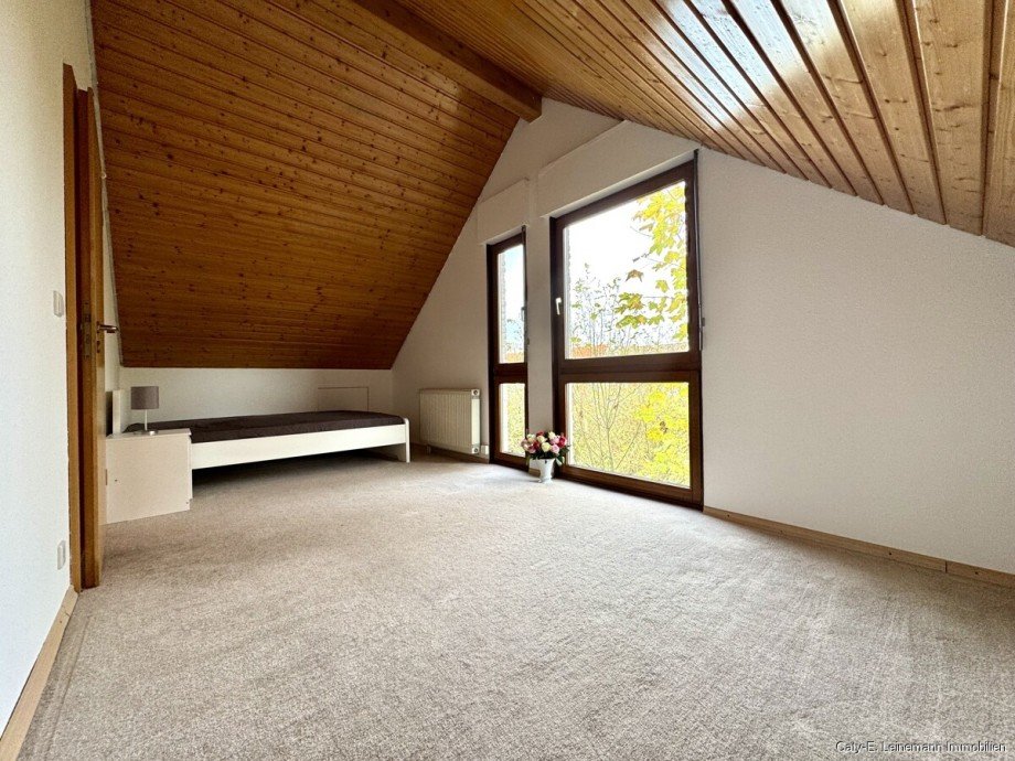 OG Kind/ Arbeiten Einfamilienhaus Burgwedel / Th�nse