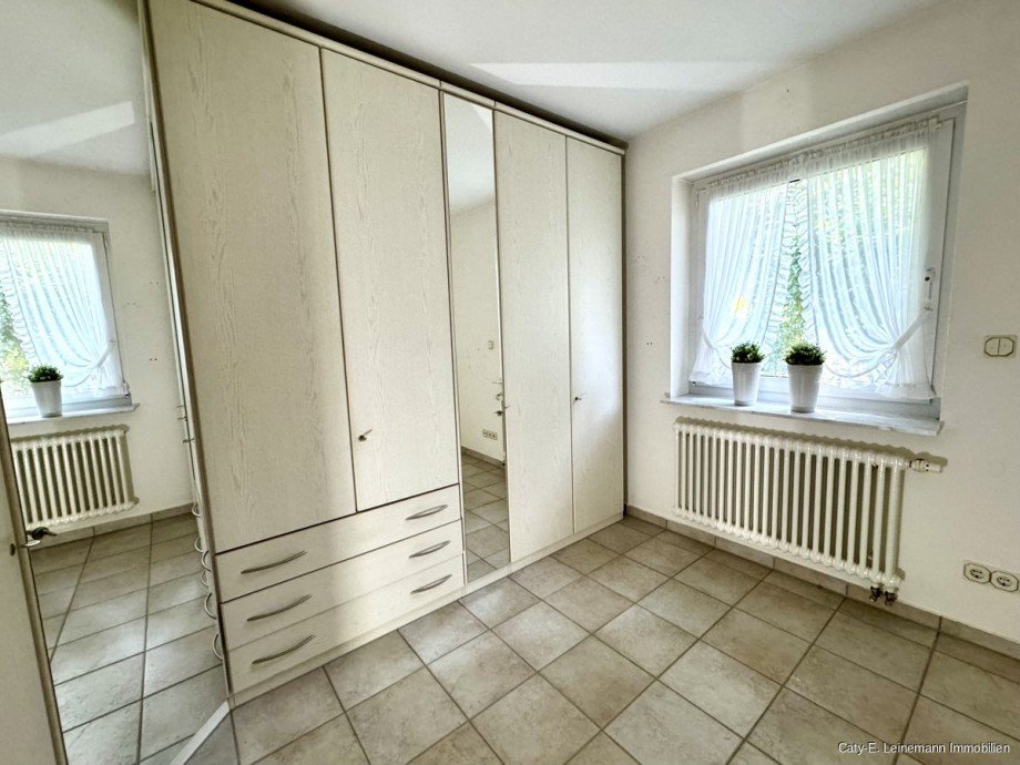 Ankleidezimmer Einfamilienhaus Burgwedel / Kleinburgwedel