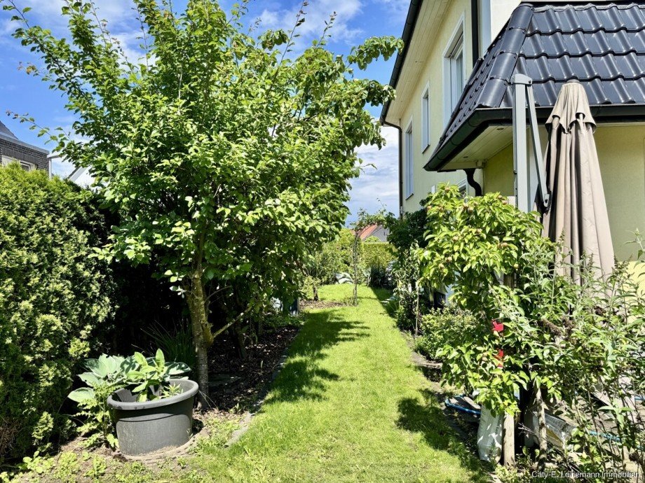 Gartenansicht Einfamilienhaus Garbsen / Berenbostel