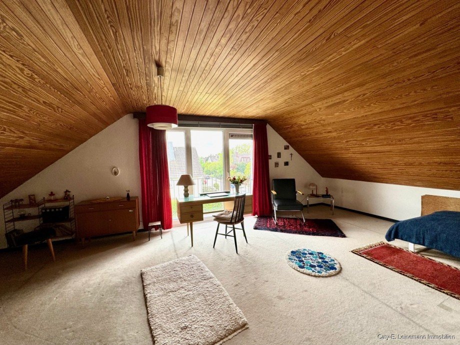 OG Kind II Einfamilienhaus Isernhagen / Hohenhorster Bauerschaft