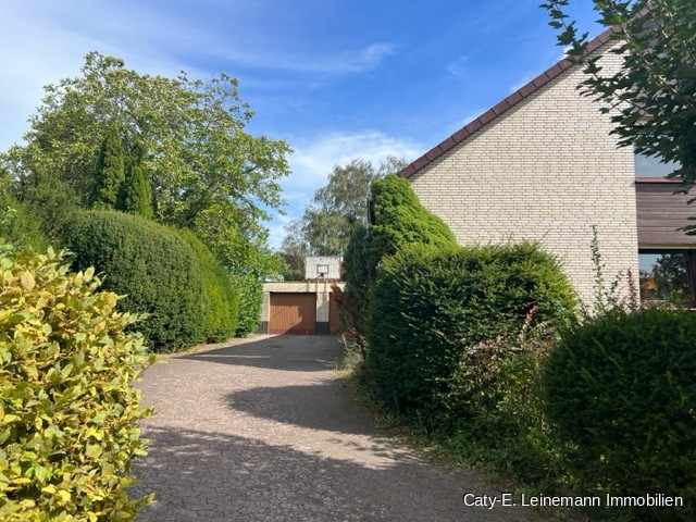 Auffahrt Einfamilienhaus Lauenau