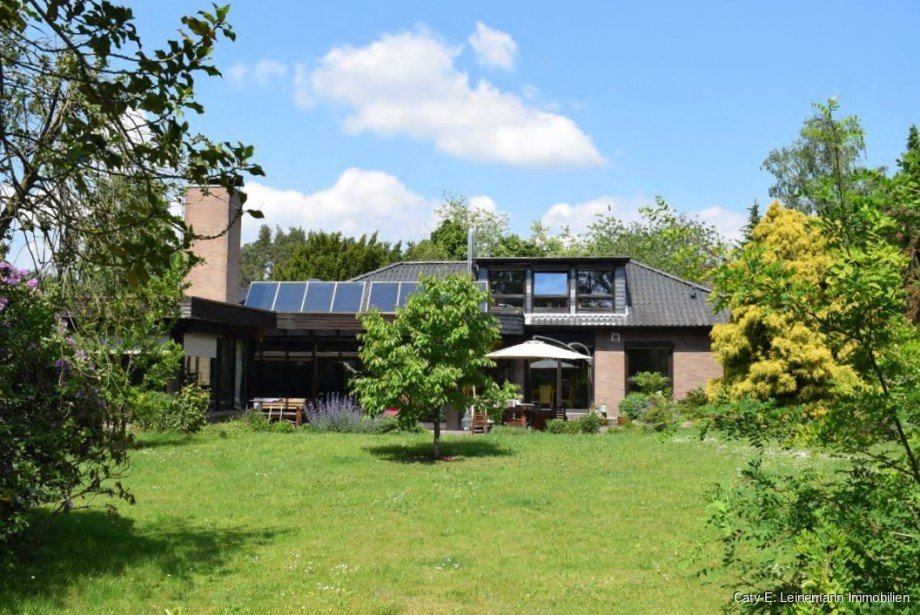 Gartenansicht Einfamilienhaus Burgwedel / Lahberg