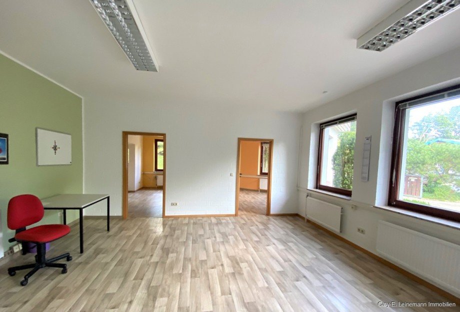 Beispiel B�rofl�che B�rofl�che Adelheidsdorf