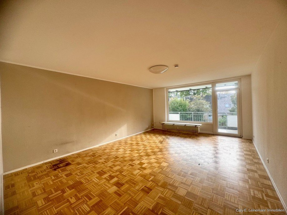 Wohnzimmer aus 1OG links Etagenwohnung Burgwedel