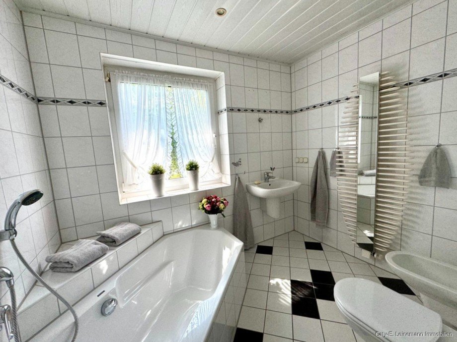 Badezimmer Einfamilienhaus Burgwedel / Kleinburgwedel